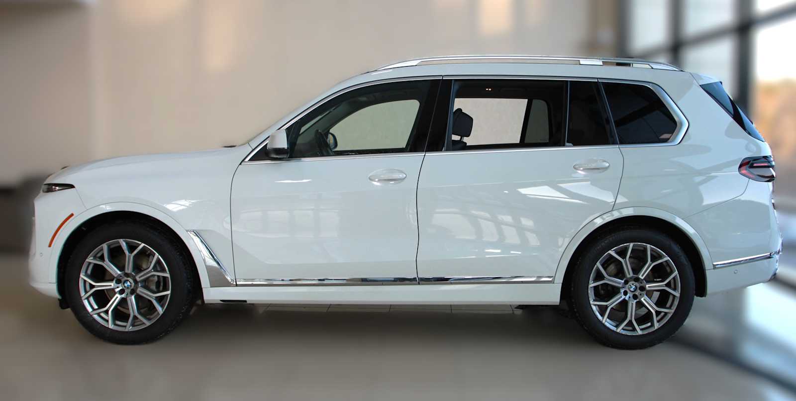 used 2023 BMW X7 car, priced at $52,998