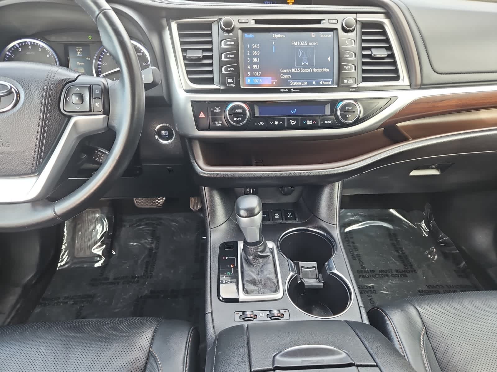 used 2015 Toyota Highlander car, priced at $16,598