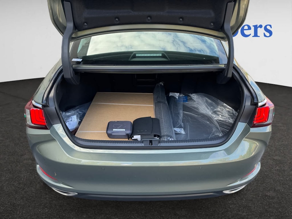 New 2025 Lexus ES ES 350 SEDAN
