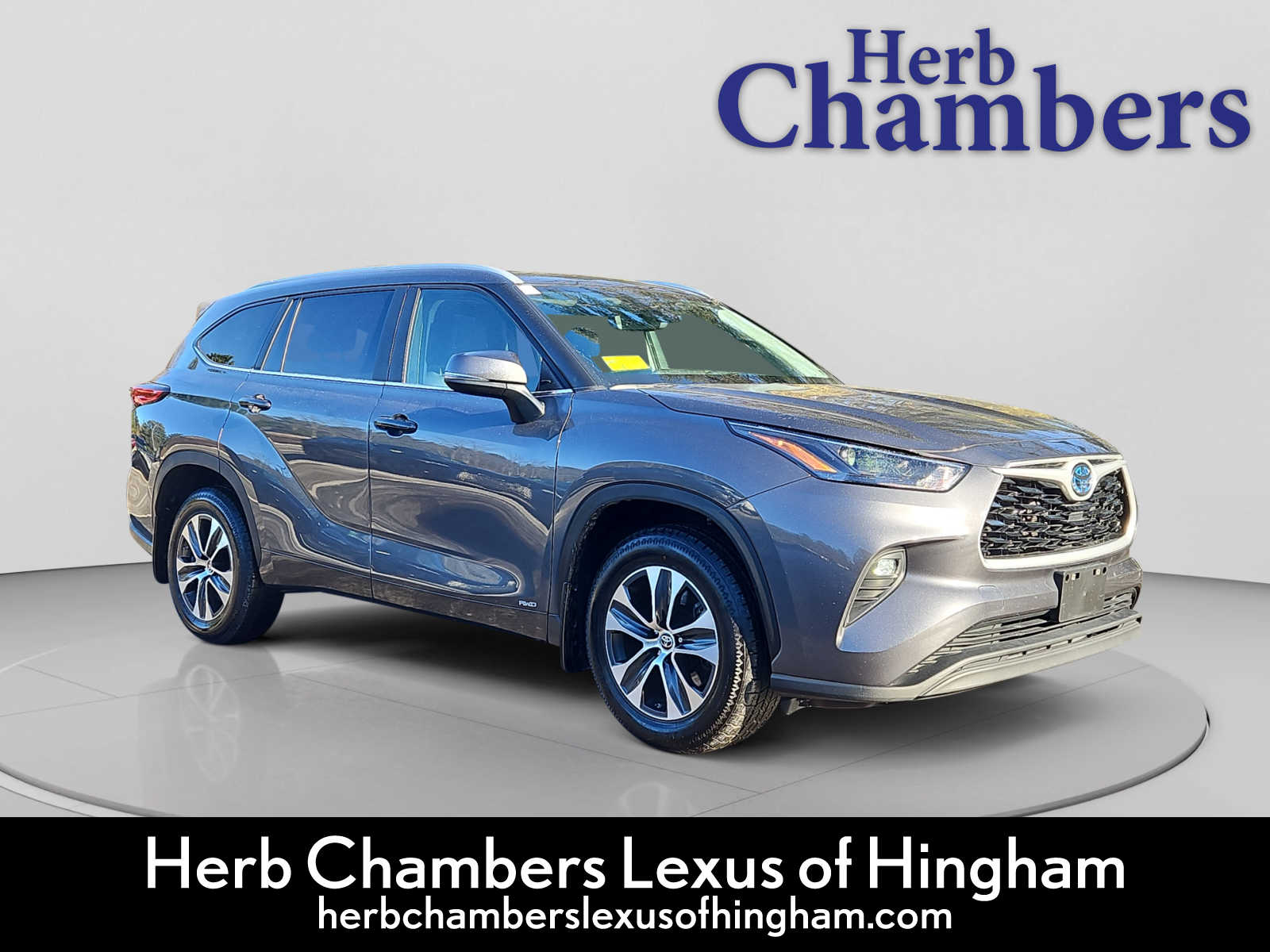 2023 Toyota Highlander XLE's photo