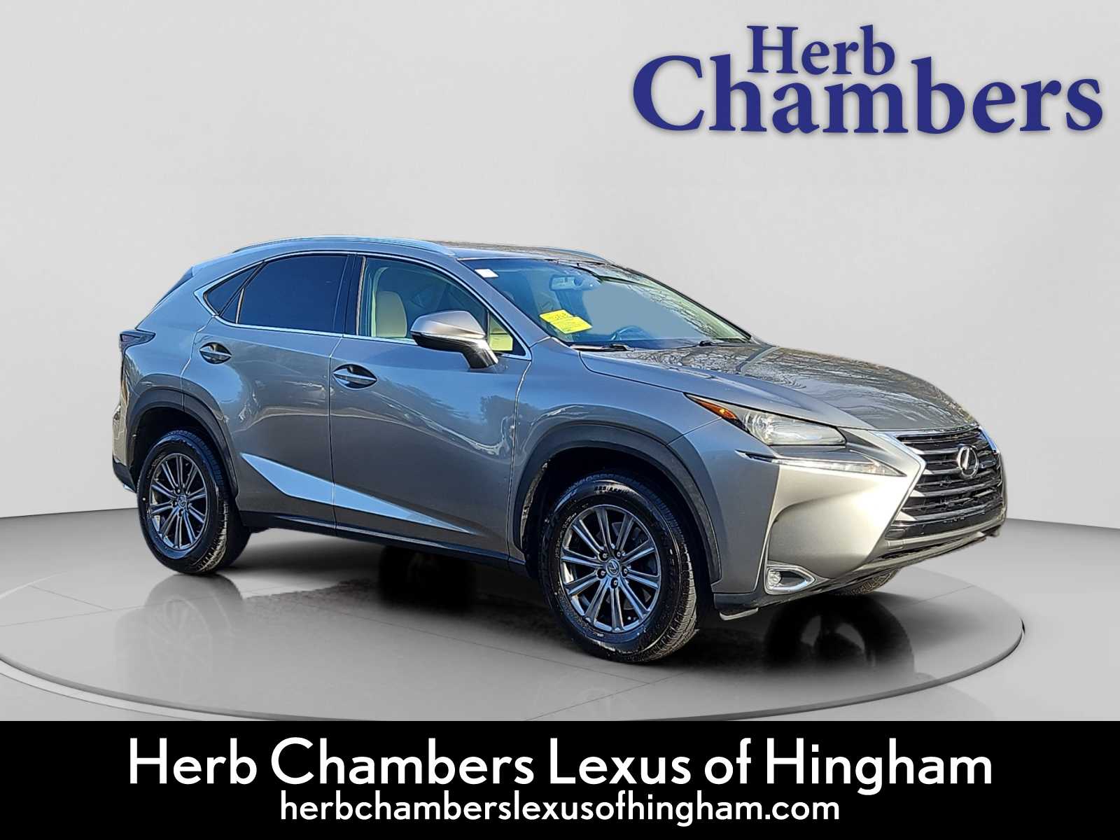 2016 Lexus NX 200t's photo