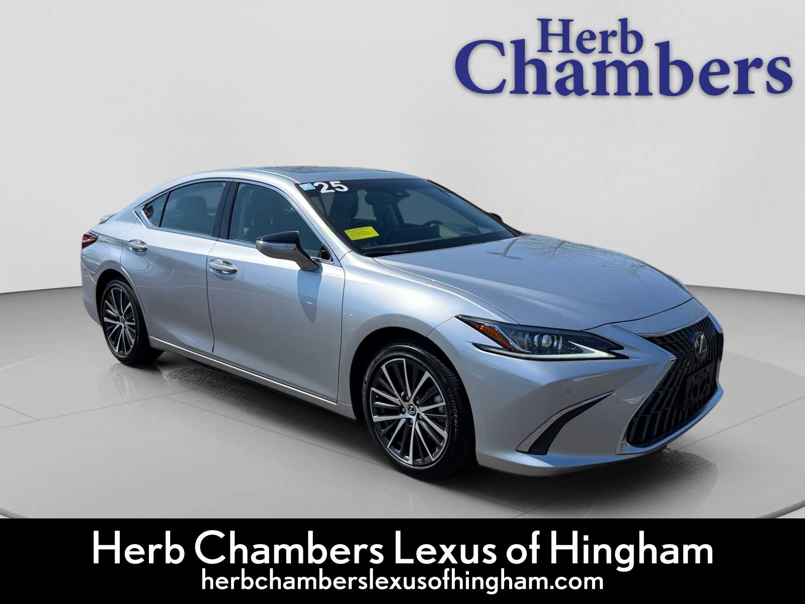 2025 Lexus ES 350 350's photo