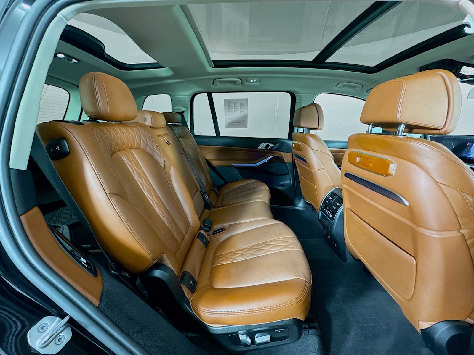 used 2023 BMW X7 car, priced at $54,998