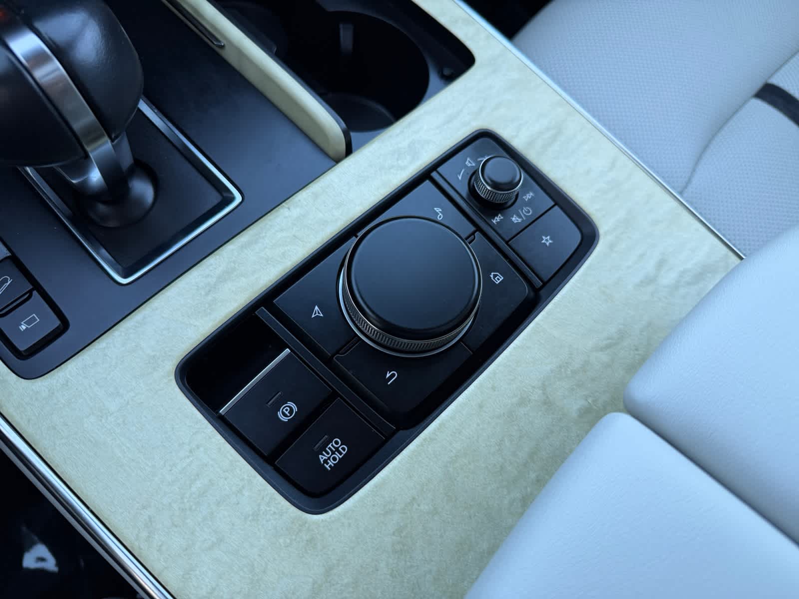 used 2024 Mazda CX-90 car, priced at $38,498