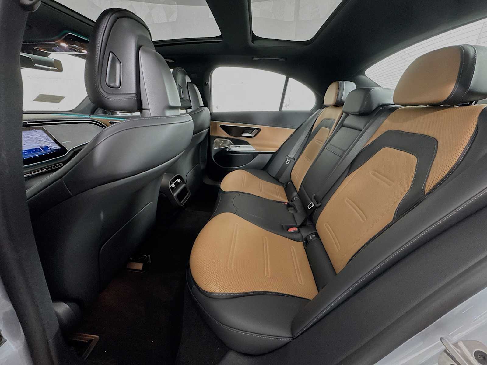 2025 Mercedes-Benz E-Class AMG E53 - Photo 39