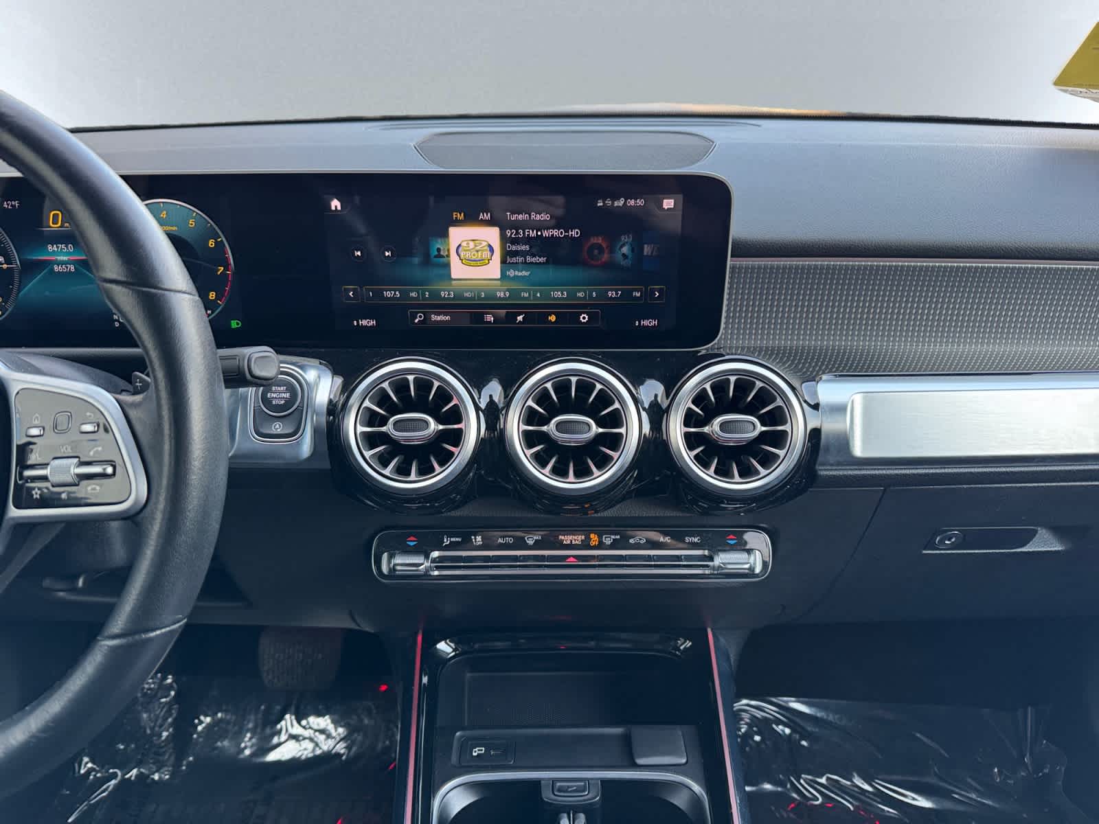 used 2020 Mercedes-Benz GLB car, priced at $19,998