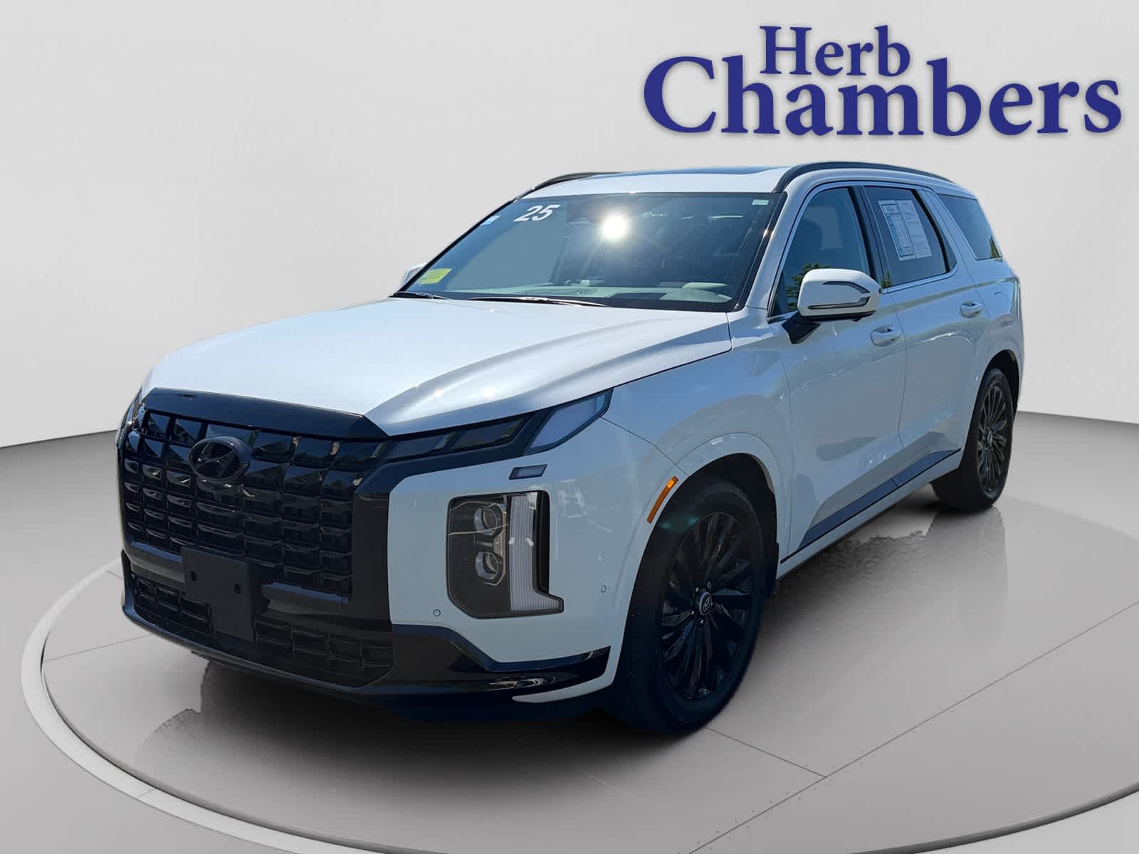used 2025 Hyundai Palisade car, priced at $44,998