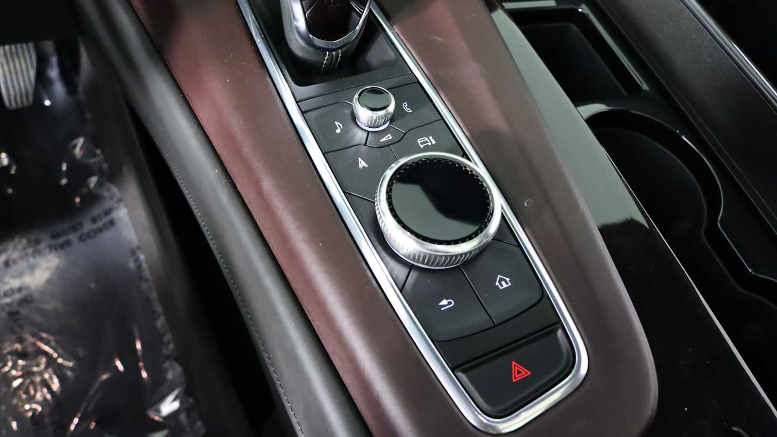 used 2024 Cadillac Escalade car, priced at $81,998