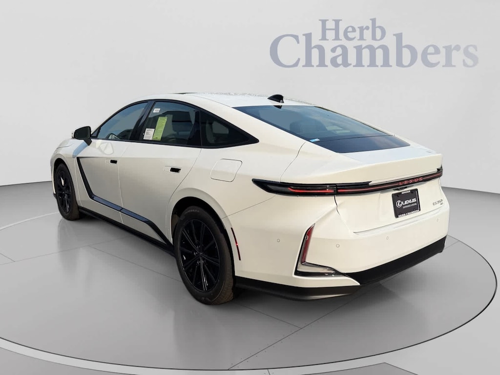 New 2026 Lexus ES 350h PREMIUM PLUS AWD SEDAN