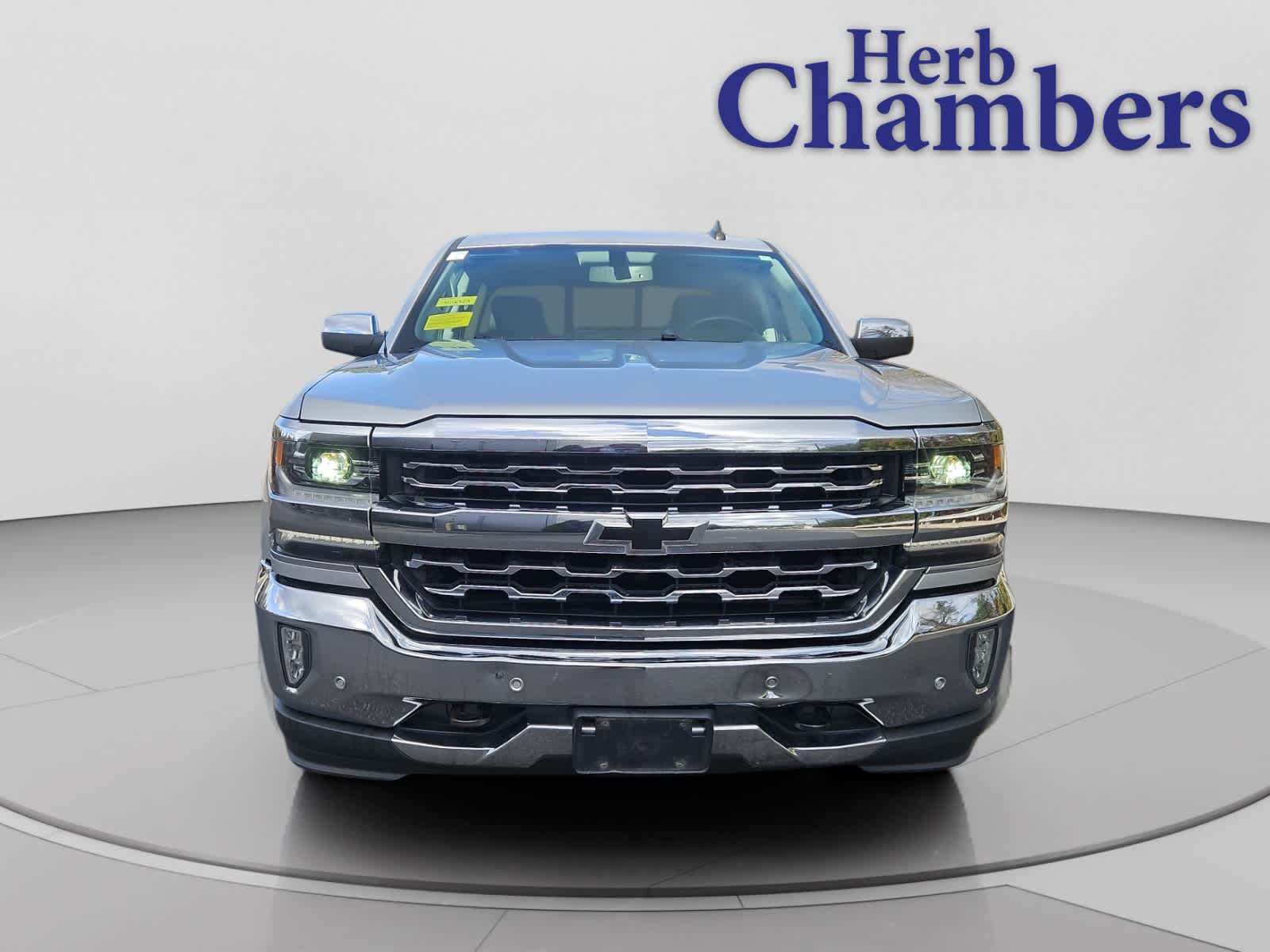 2017 Chevrolet Silverado 1500 LTZ photo 2