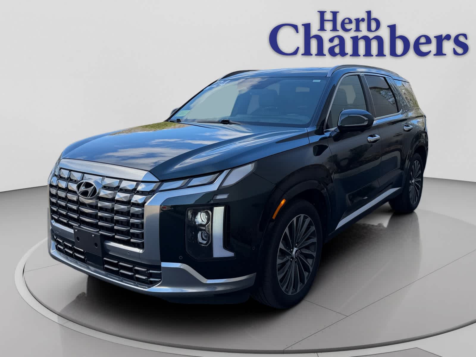 used 2024 Hyundai Palisade car, priced at $40,998
