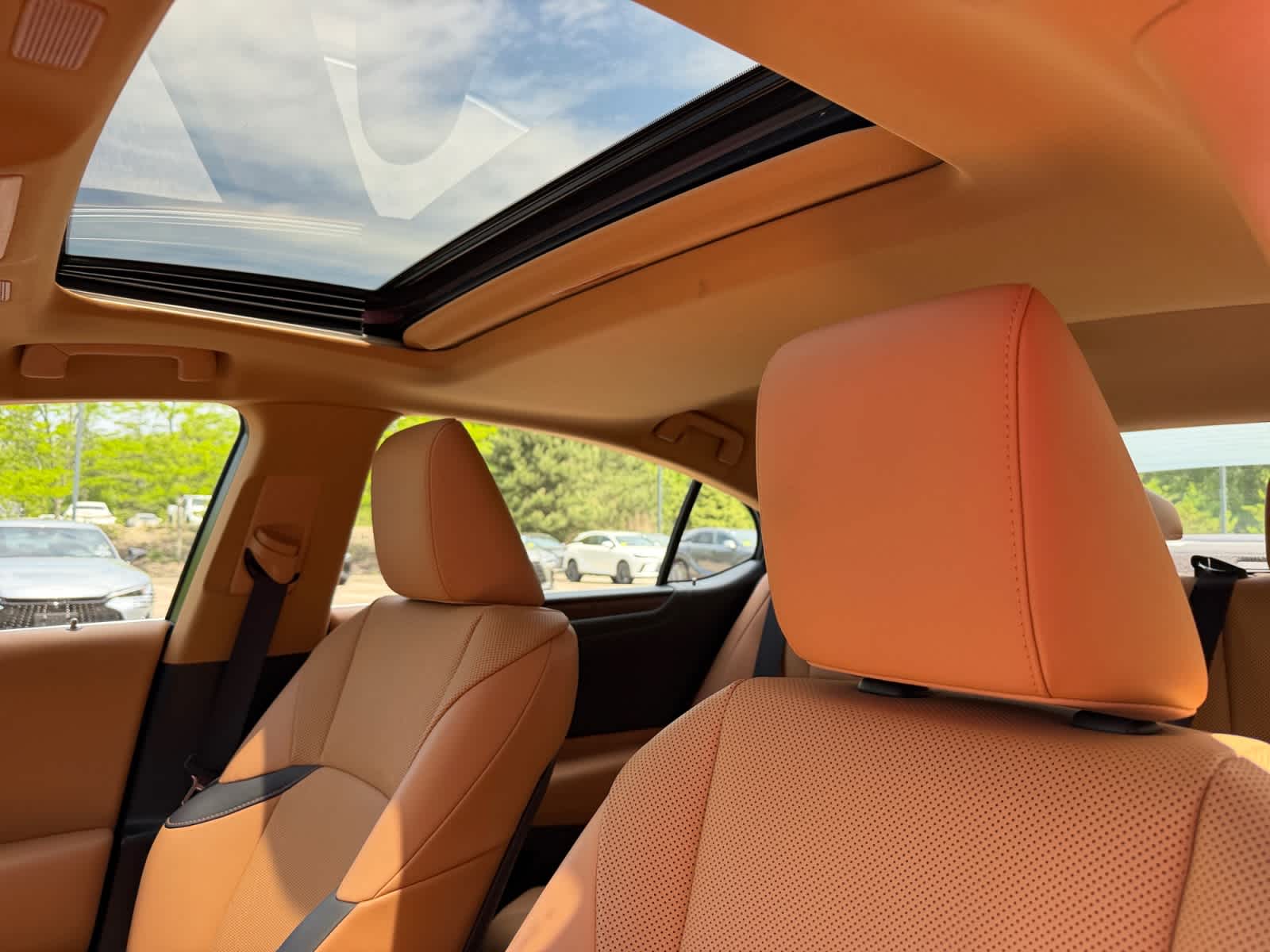 used 2022 Lexus ES 350 car, priced at $33,998