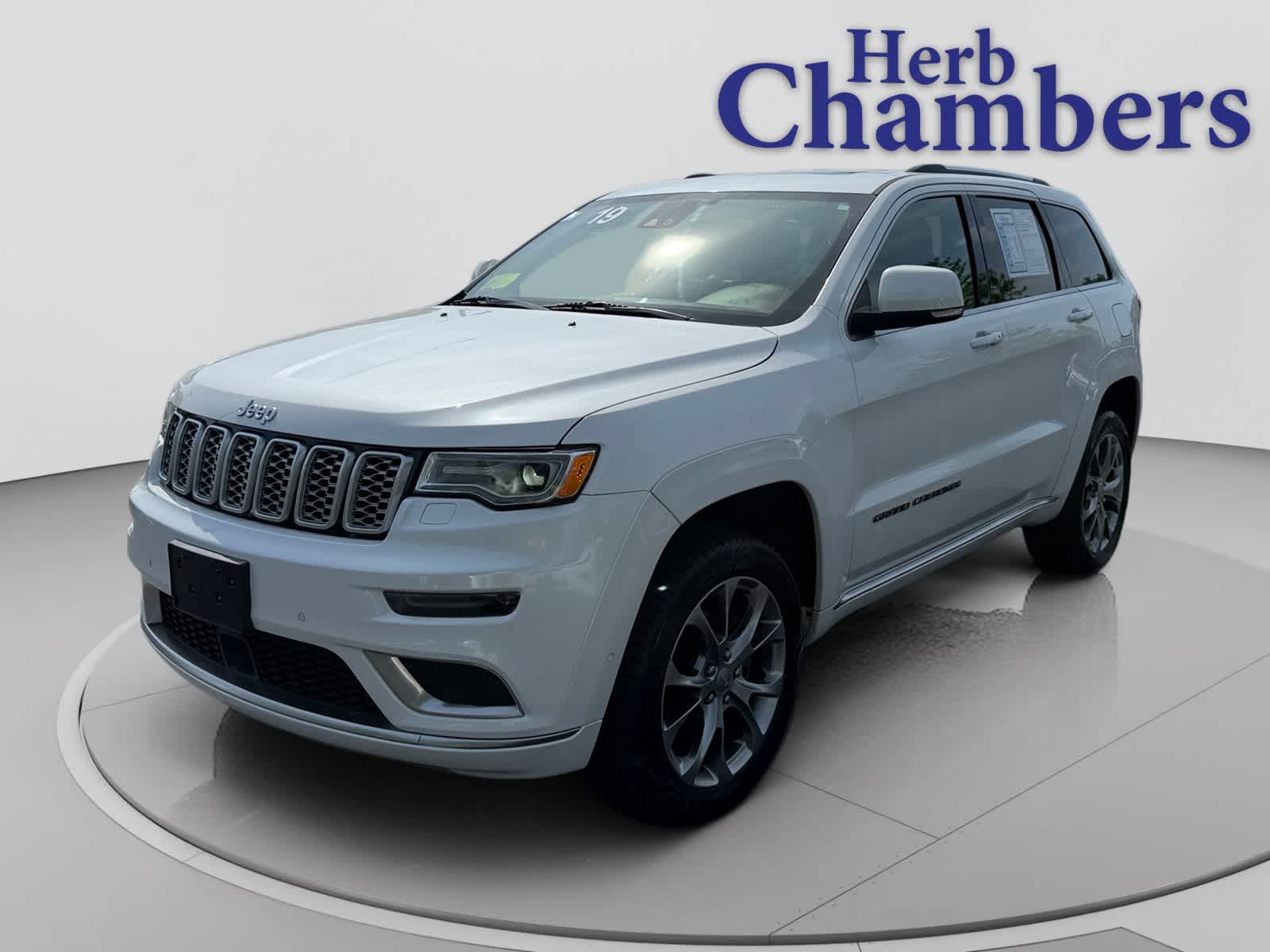 used 2019 Jeep Grand Cherokee car, priced at $24,998