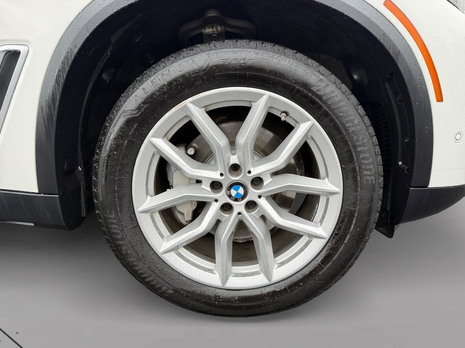 used 2021 BMW X5 xDrive40i car, priced at $31,998