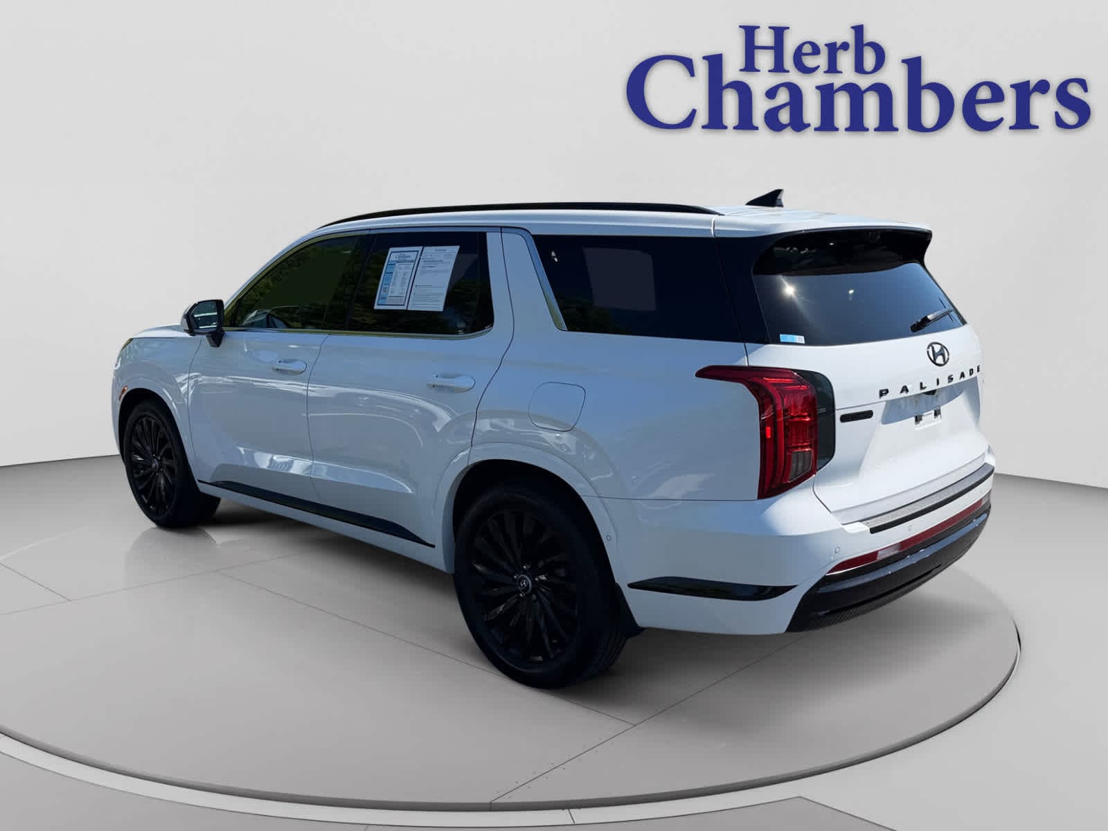 used 2025 Hyundai Palisade car, priced at $44,998