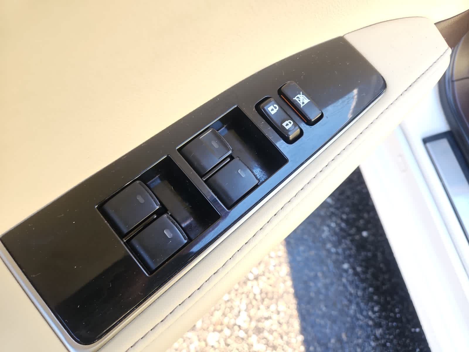 used 2018 Lexus ES 350 car, priced at $23,998