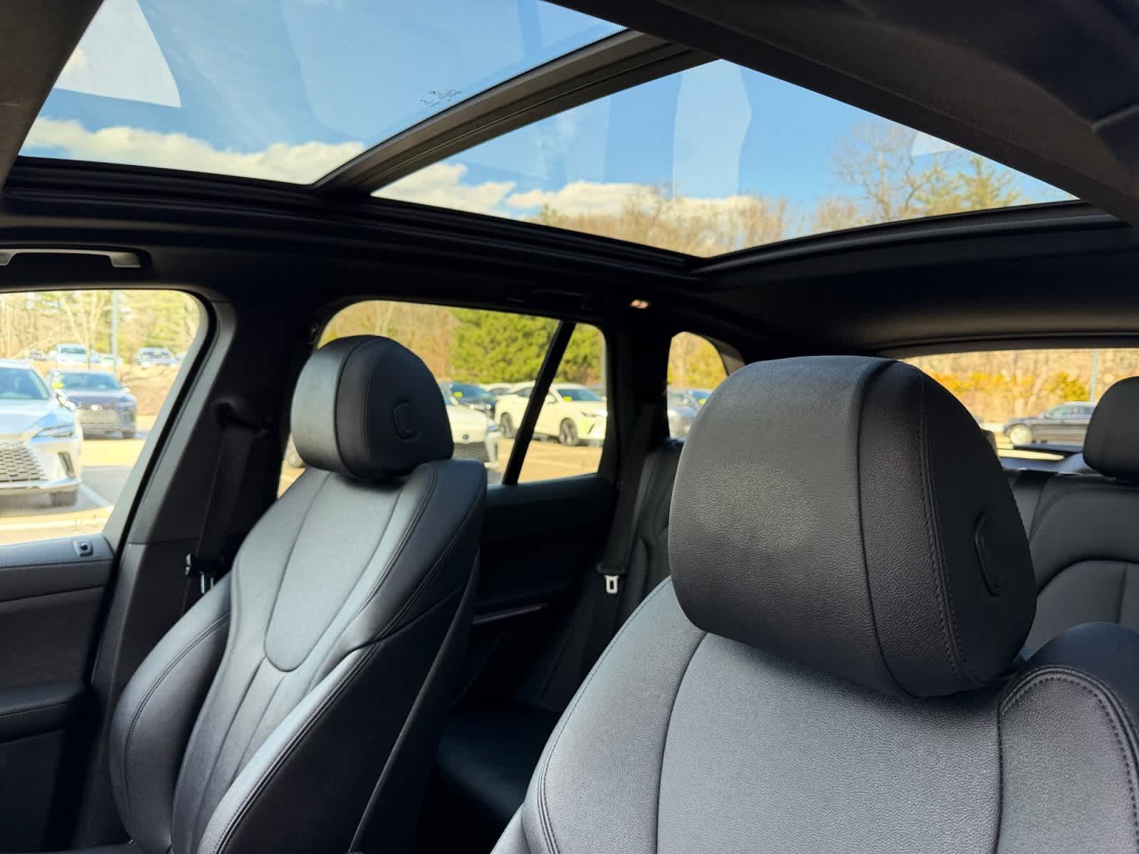 used 2022 BMW X5 xDrive40i car, priced at $26,998