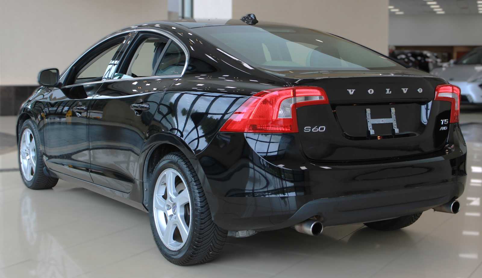 Used 2013 Volvo S60 Premier Sedan