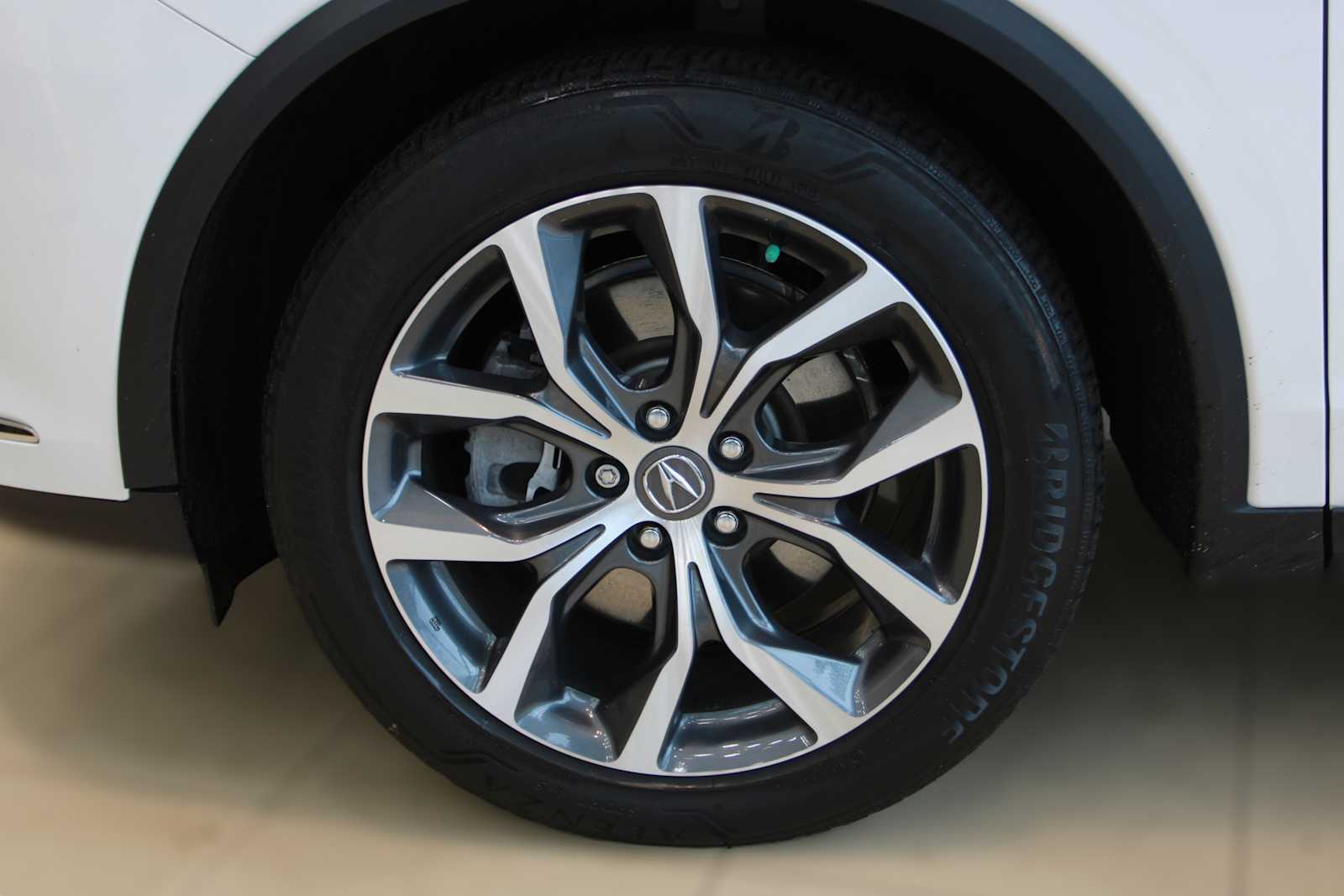 used 2023 Acura MDX car, priced at $37,797