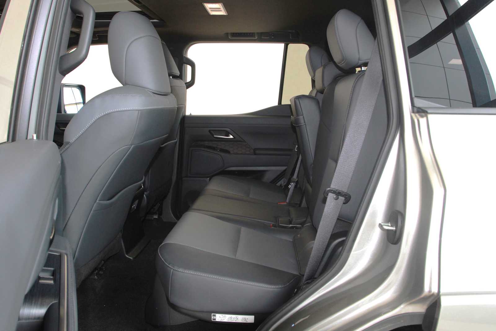 2025 Lexus GX Premium - Photo 24