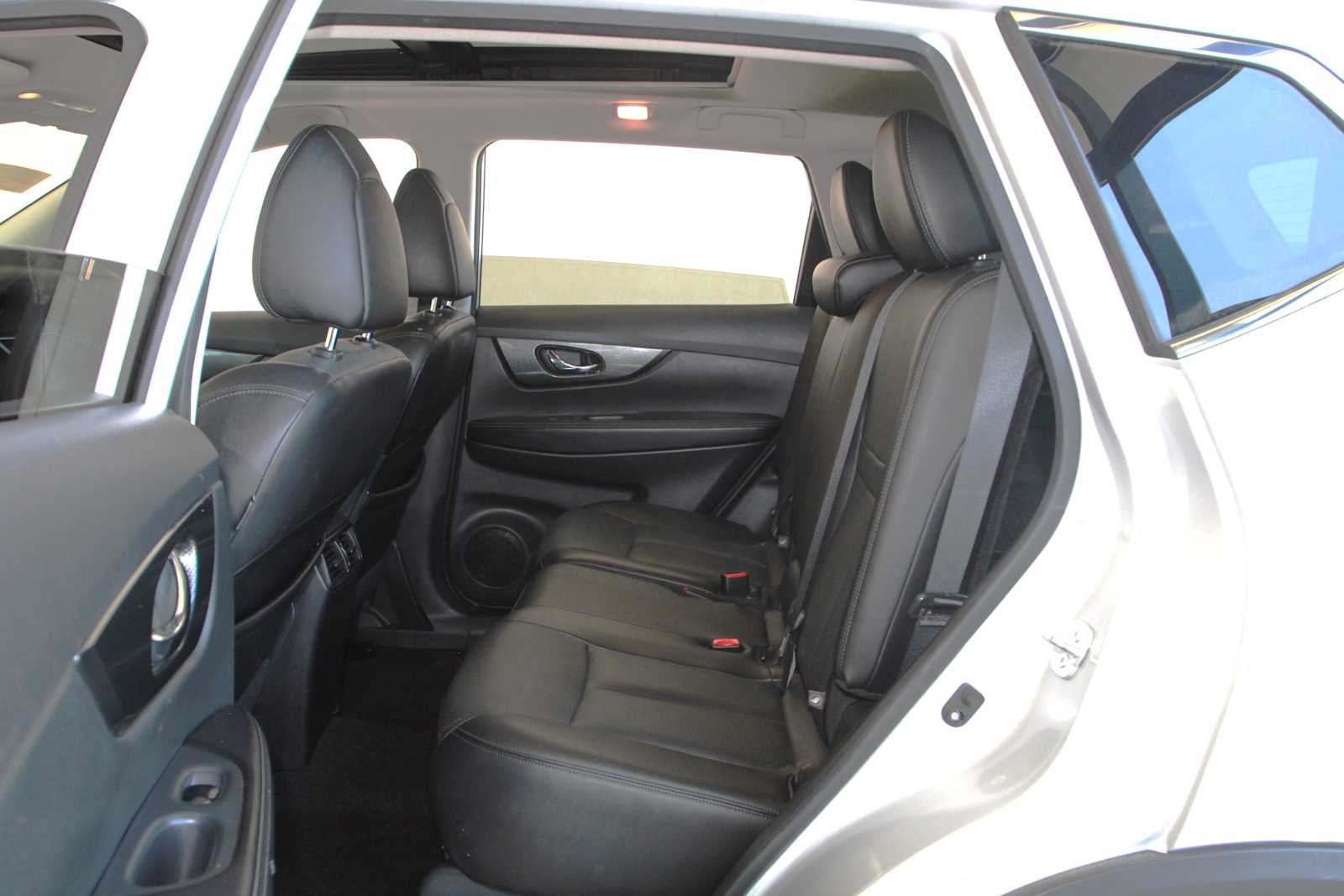 used 2016 Nissan Rogue car, priced at $10,797