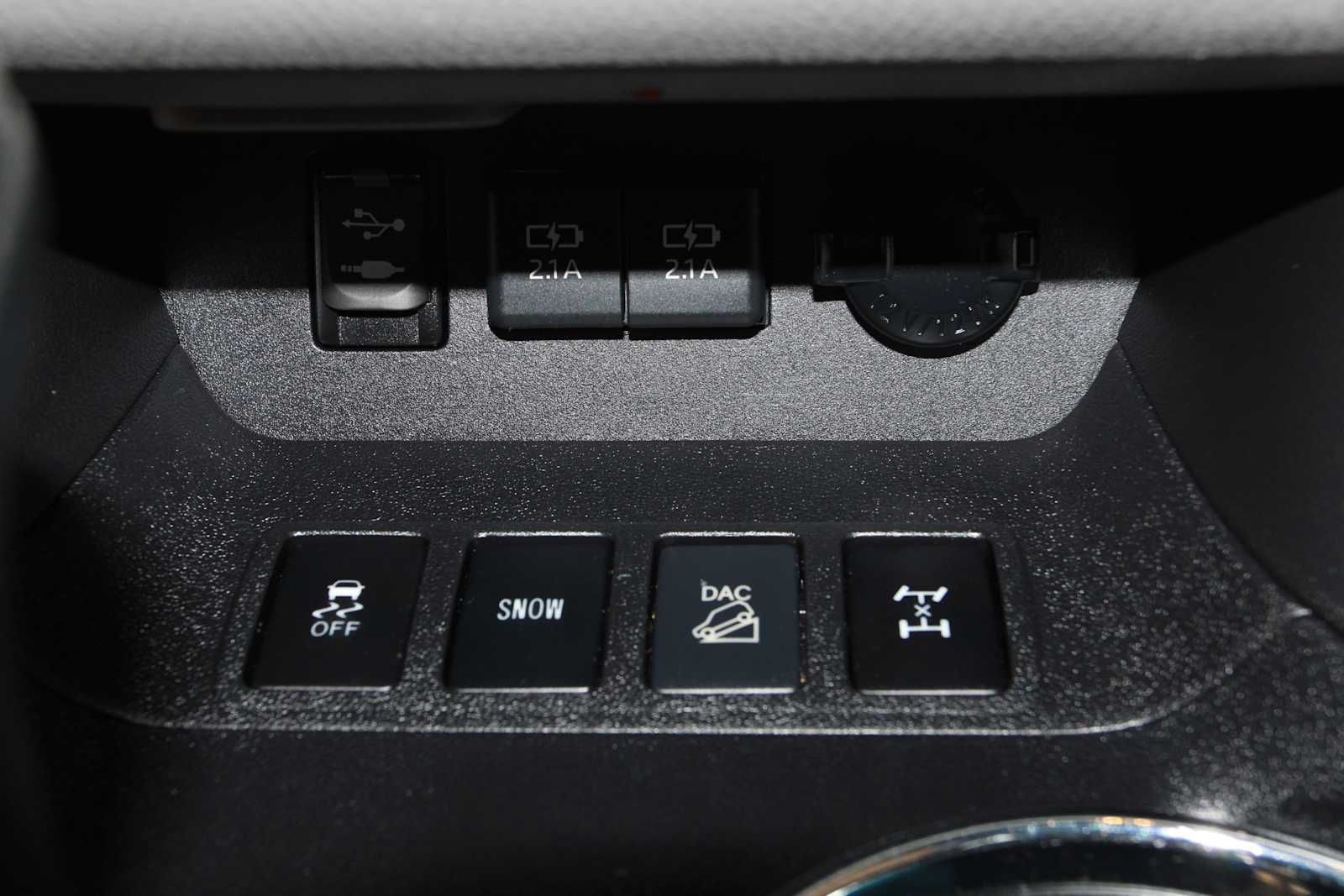 used 2019 Toyota Highlander car, priced at $28,497