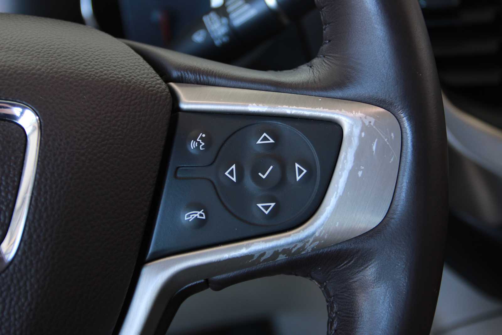 used 2018 GMC Acadia car, priced at $19,897