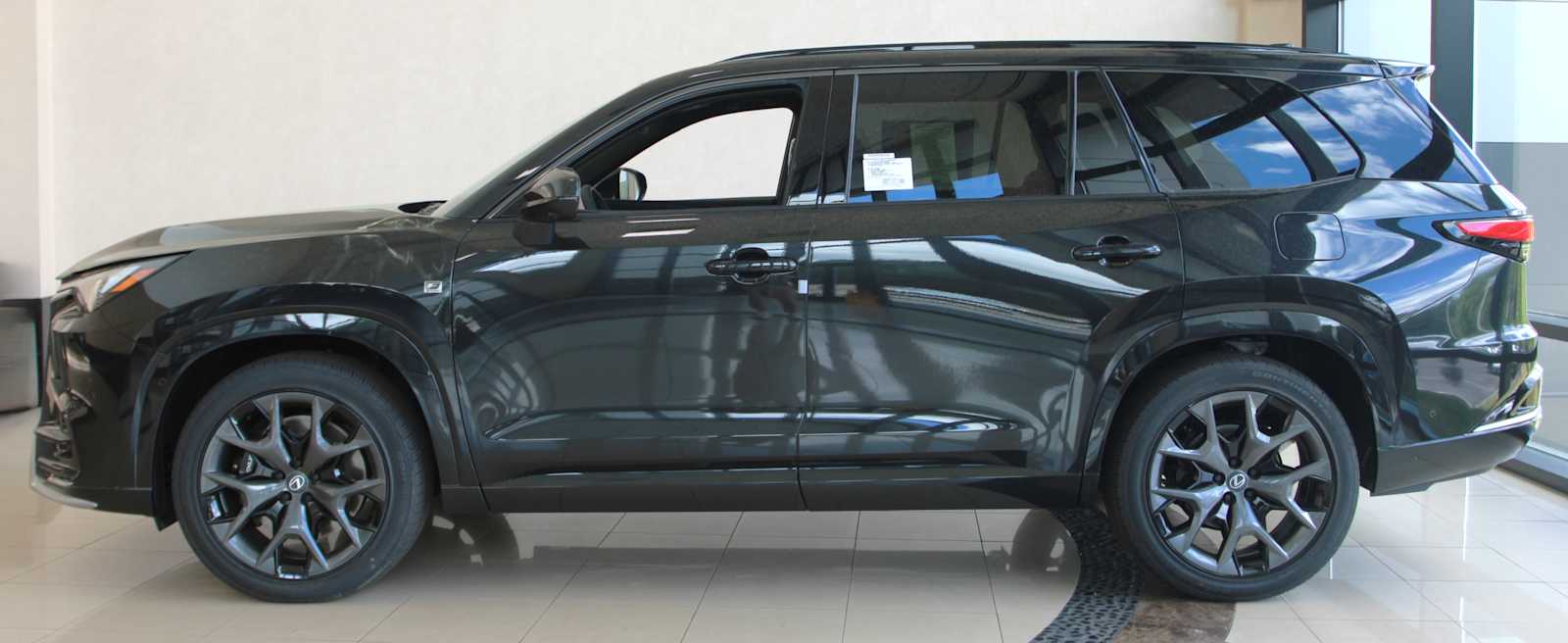 new 2026 Lexus TX 500h car, priced at $75,433