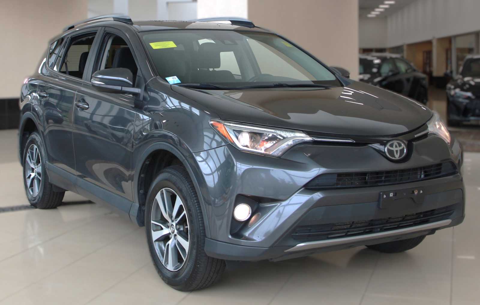 2018 Toyota RAV4 SUV 