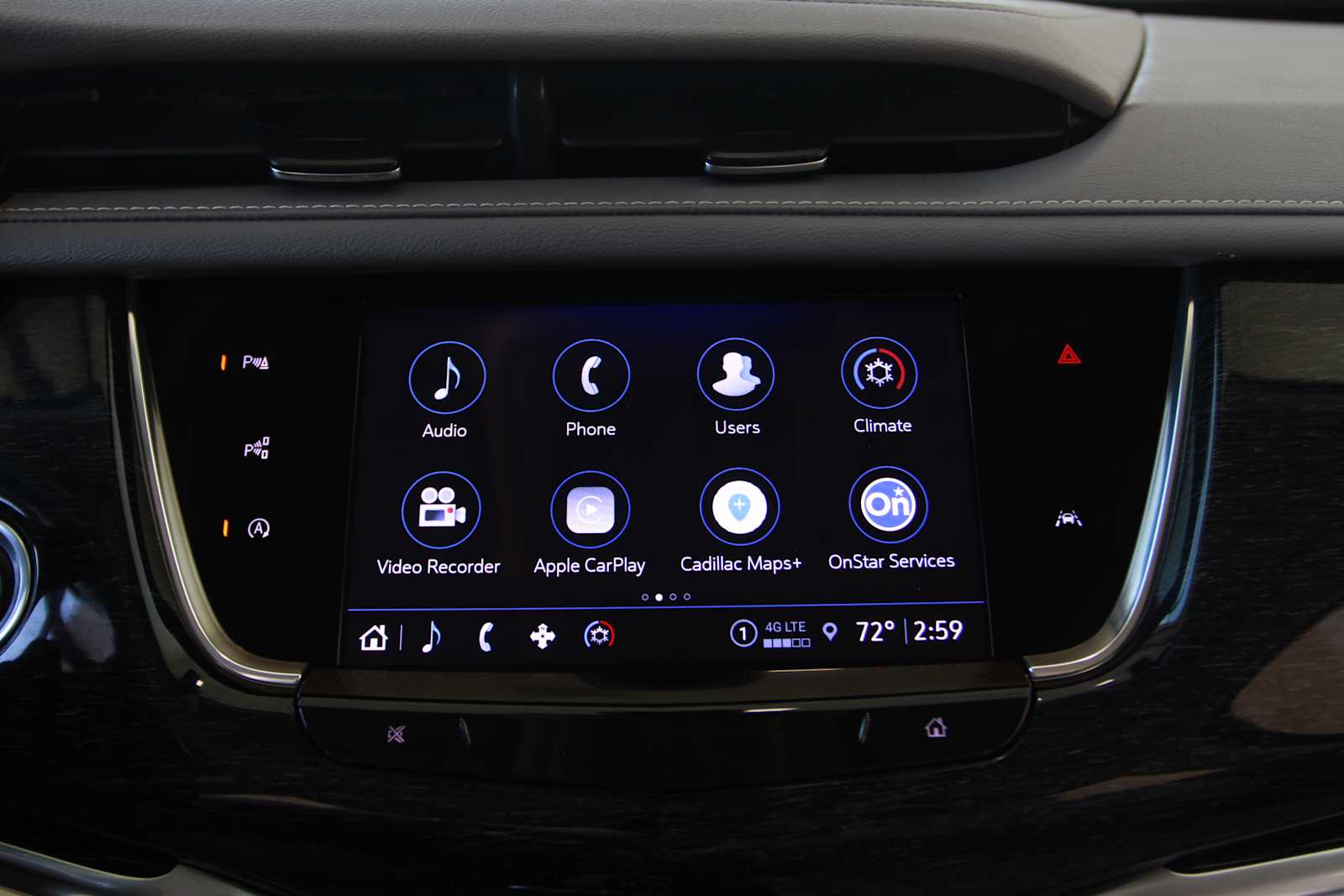 used 2022 Cadillac XT6 car, priced at $31,797