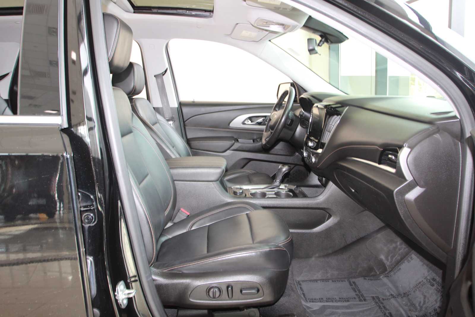 used 2019 Chevrolet Traverse car, priced at $17,497