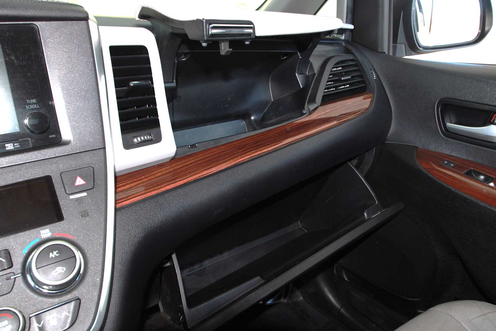 used 2017 Toyota Sienna car, priced at $17,497