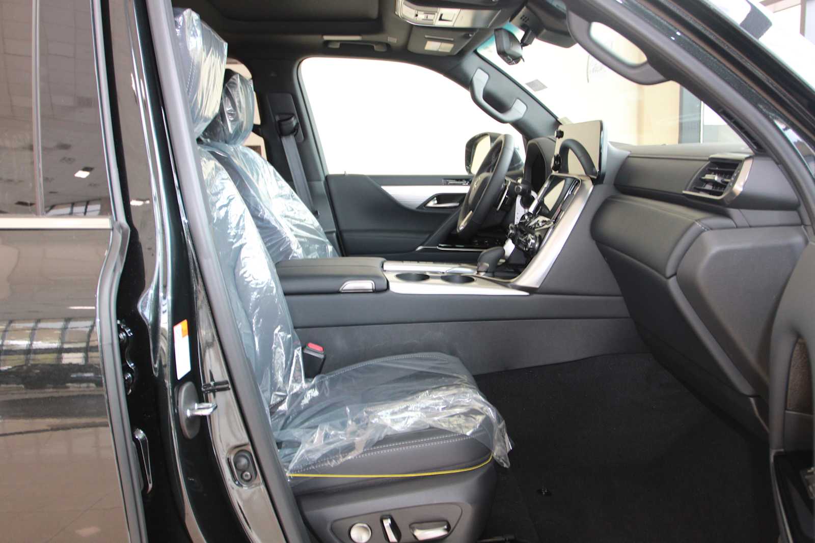 new 2026 Lexus LX 700h car, priced at $123,862