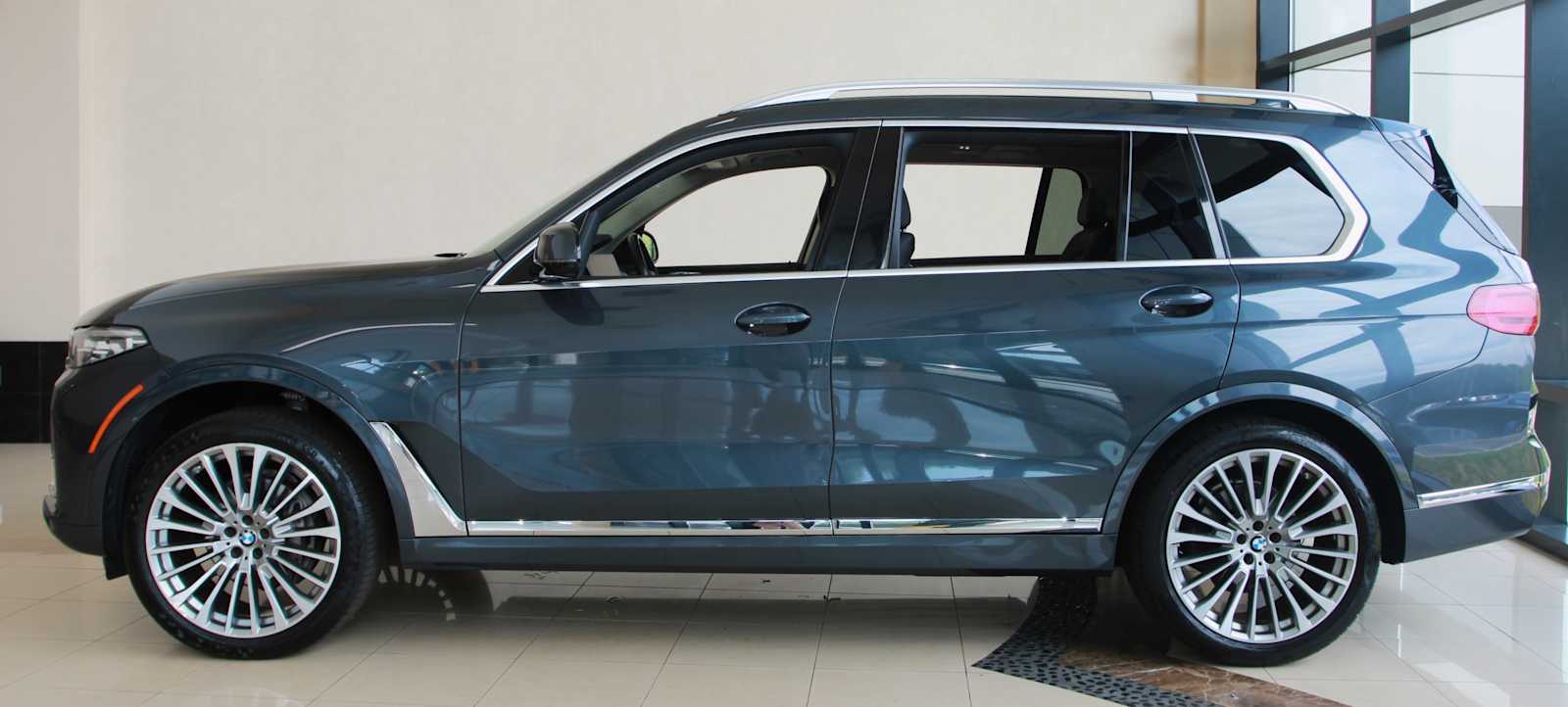 used 2021 BMW X7 car, priced at $43,497
