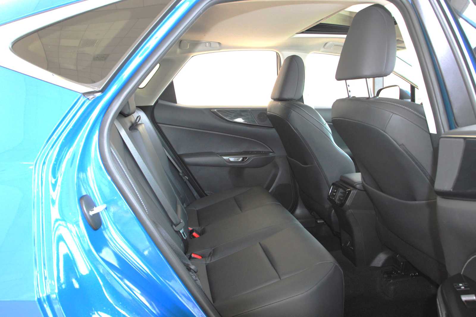 2023 Lexus NX 350 - Photo 29
