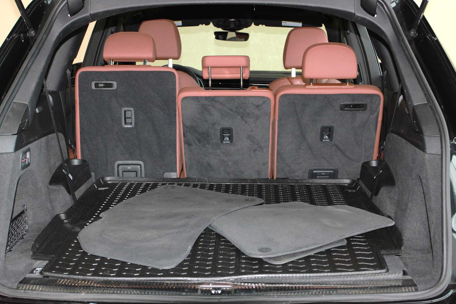 used 2023 Audi Q7 car, priced at $38,497