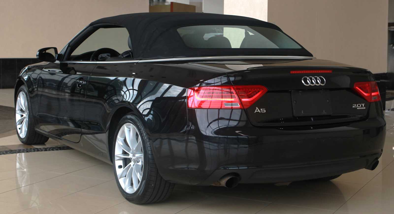 used 2013 Audi A5 Cabriolet car, priced at $15,497