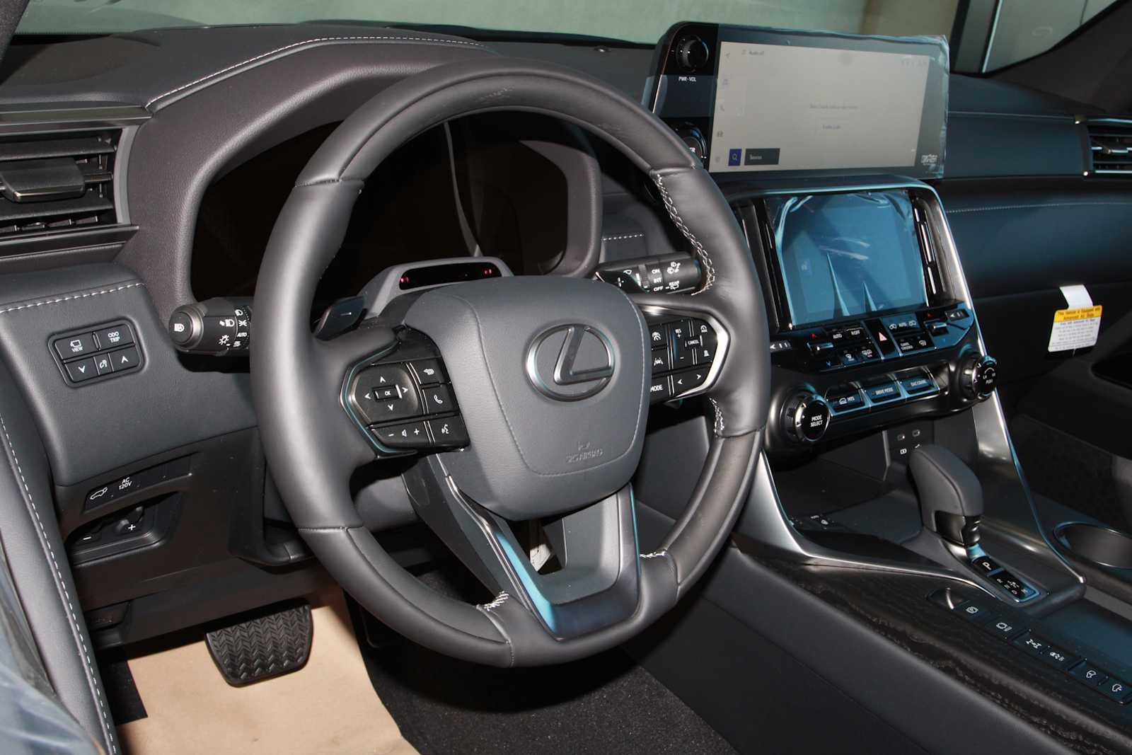new 2026 Lexus LX 700h car, priced at $122,083