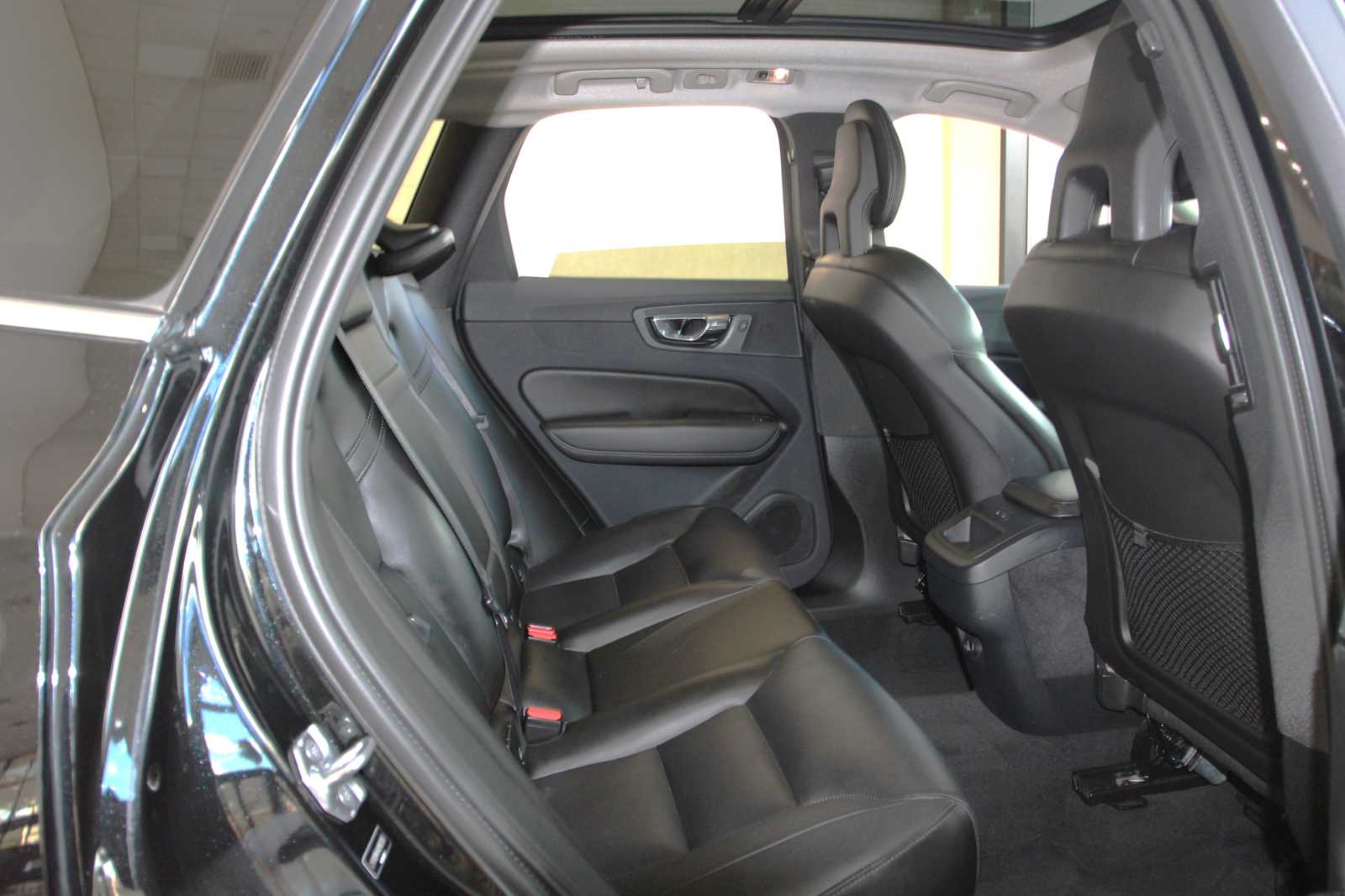 used 2019 Volvo XC60 car, priced at $18,497