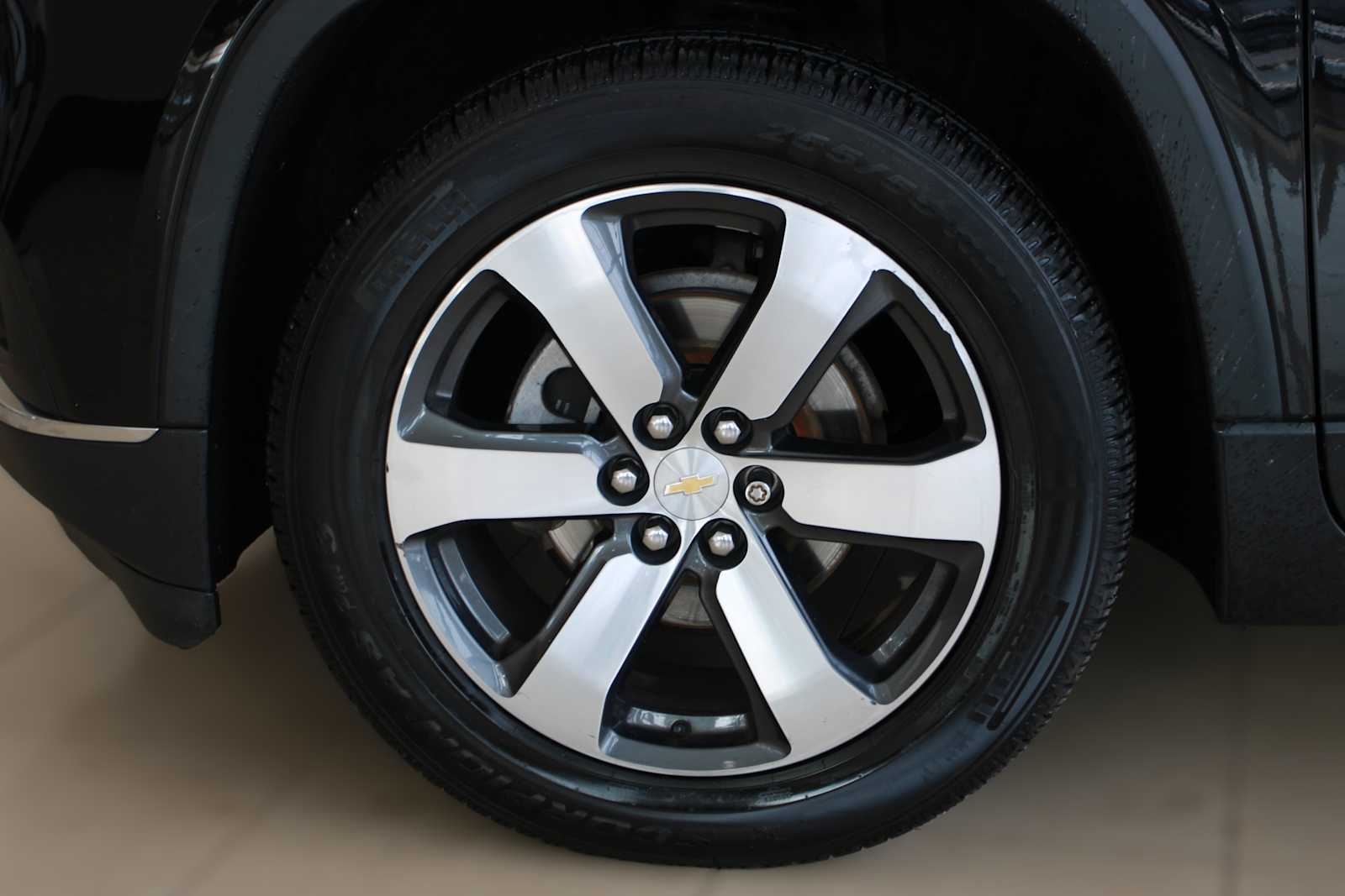 used 2019 Chevrolet Traverse car, priced at $17,497