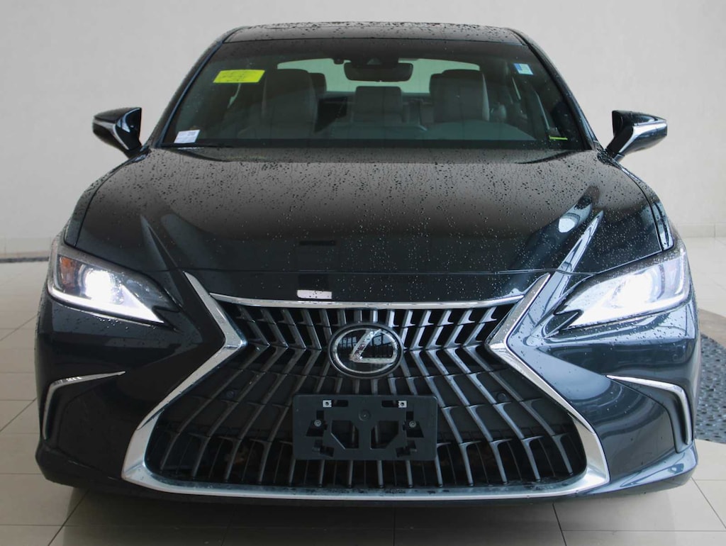 Used 2024 Lexus ES 350 Sedan