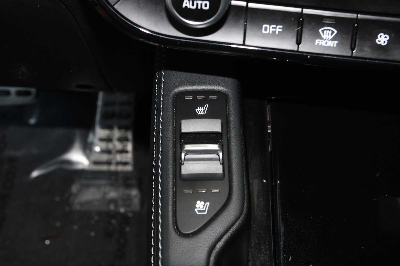 used 2023 Kia Telluride car, priced at $36,297