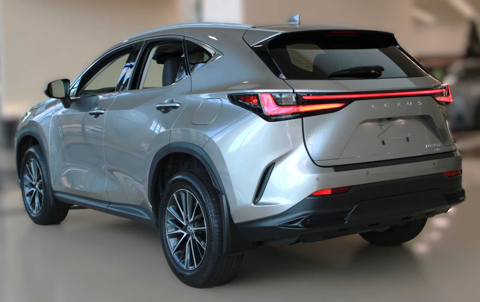 2024 Lexus NX 350 Premium photo 3