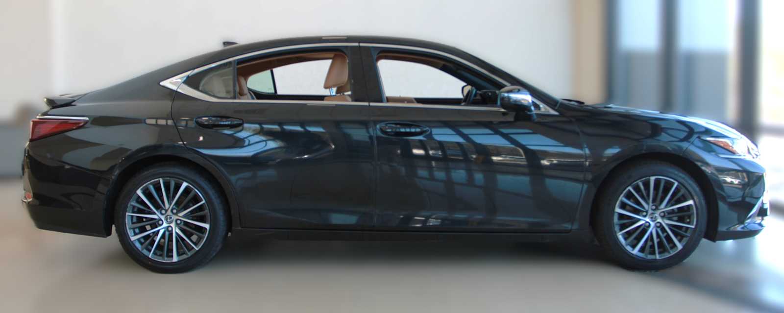 used 2022 Lexus ES 350 car, priced at $38,497