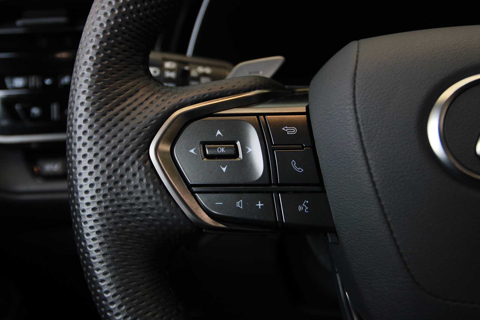 2026 Lexus TX Hybrid F Sport Premium - Photo 19