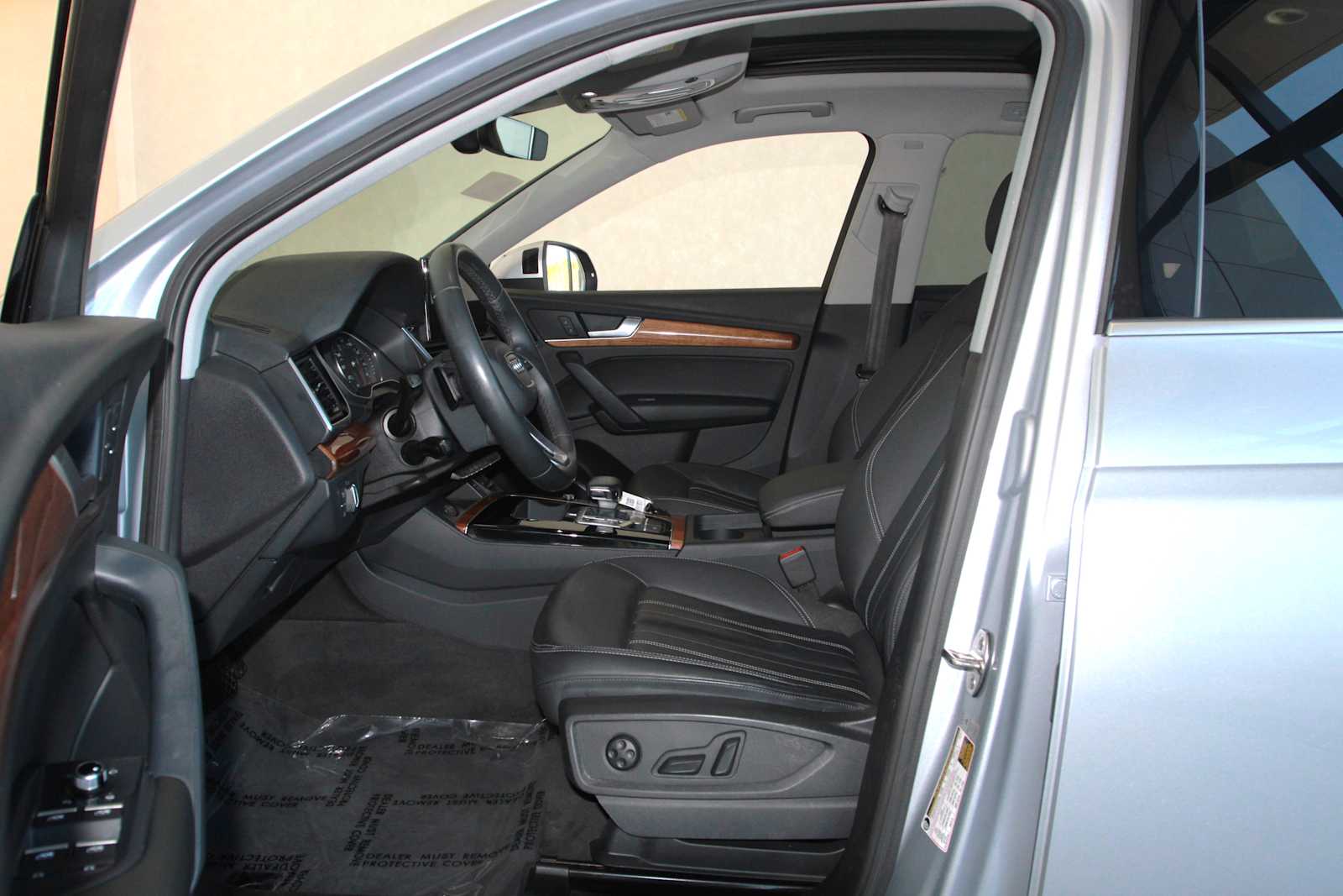 used 2023 Audi Q5 car, priced at $31,497