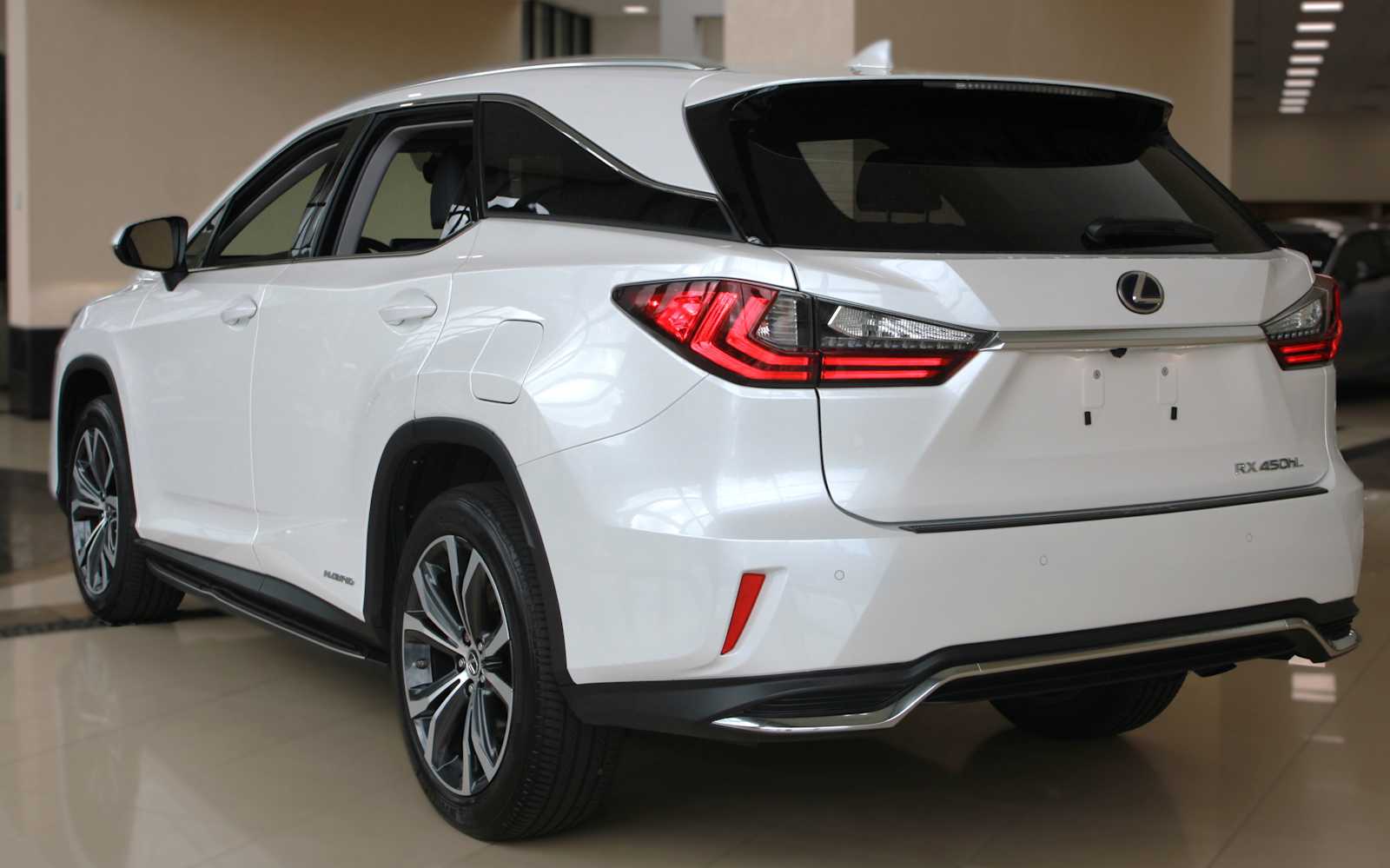 used 2022 Lexus RX 450hL car, priced at $49,397