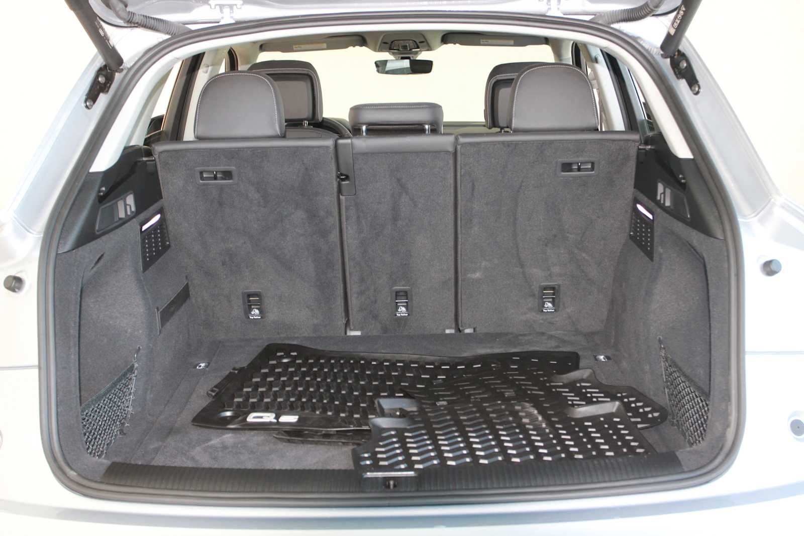used 2023 Audi Q5 car, priced at $31,497