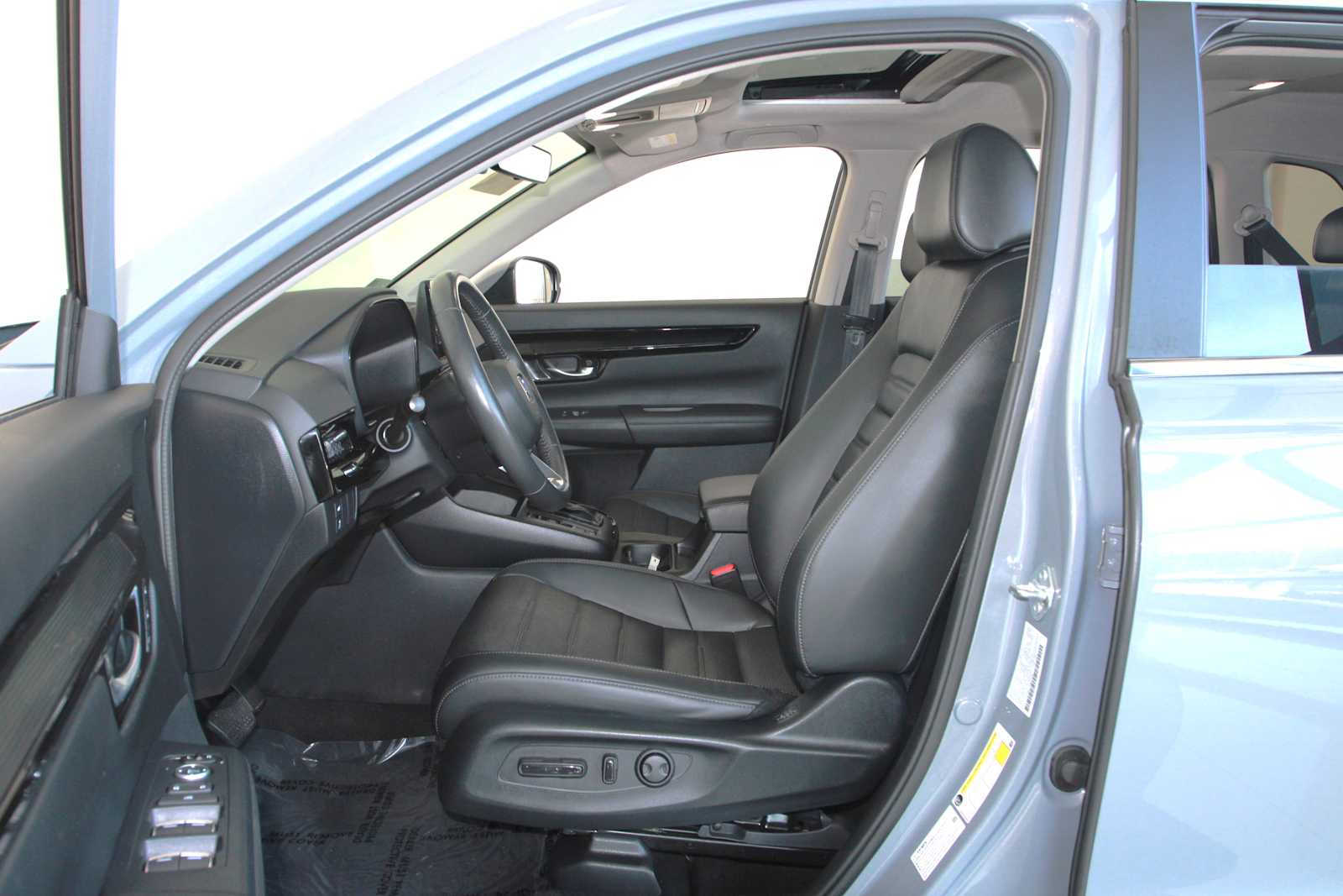 used 2025 Honda CR-V car, priced at $34,397