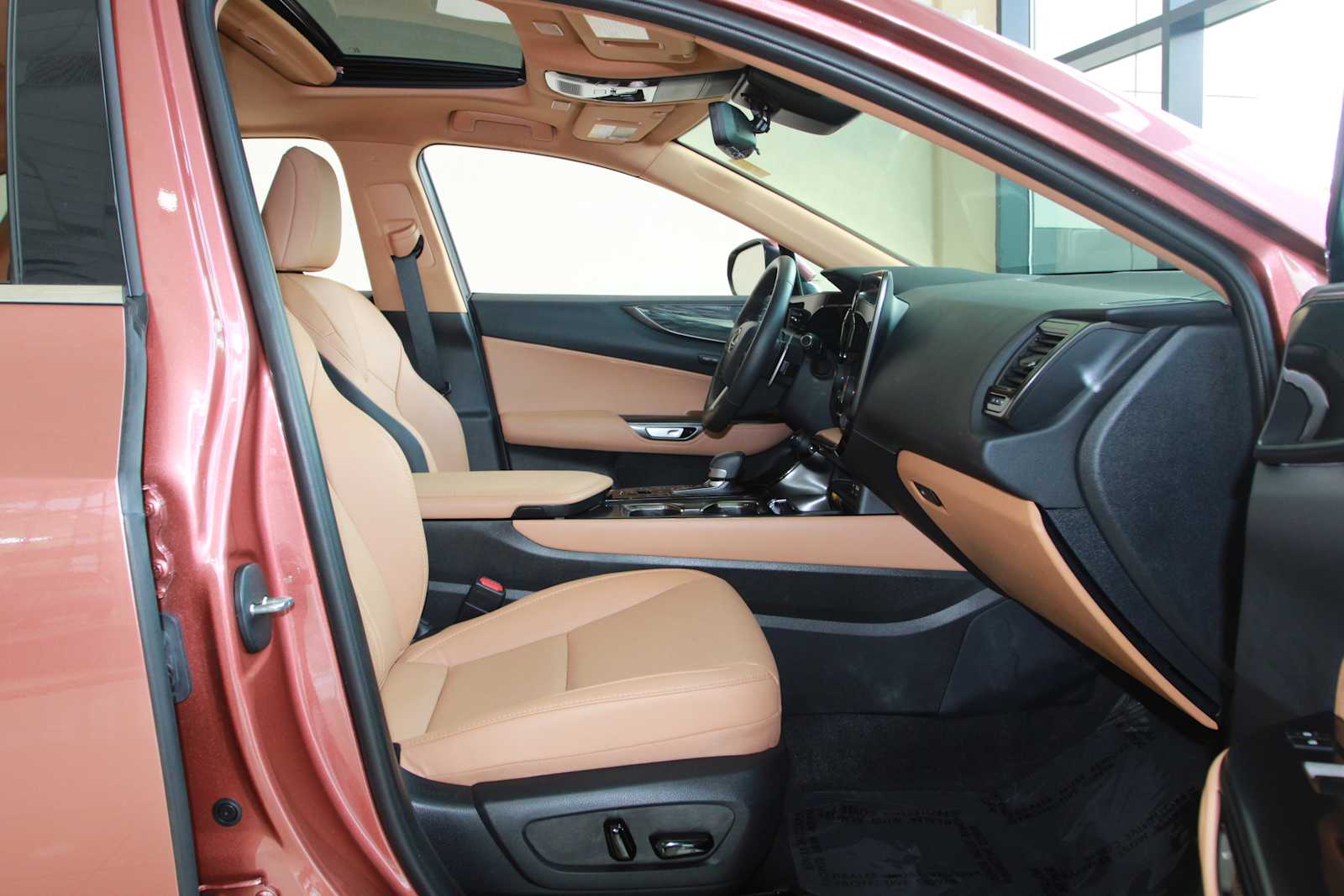 2026 Lexus NX 350 - Photo 28